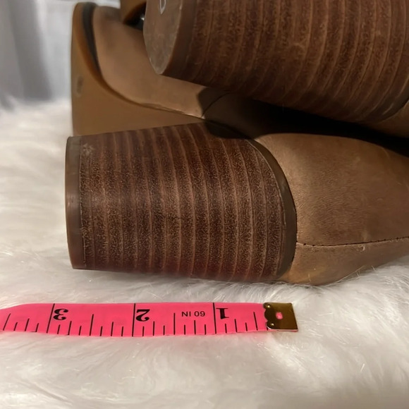 Gianni Bini leather boots - Picture 5 of 6